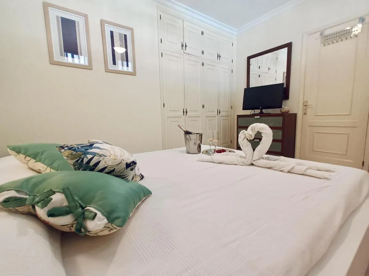 Encanto Holiday Home أذيخي 0*,