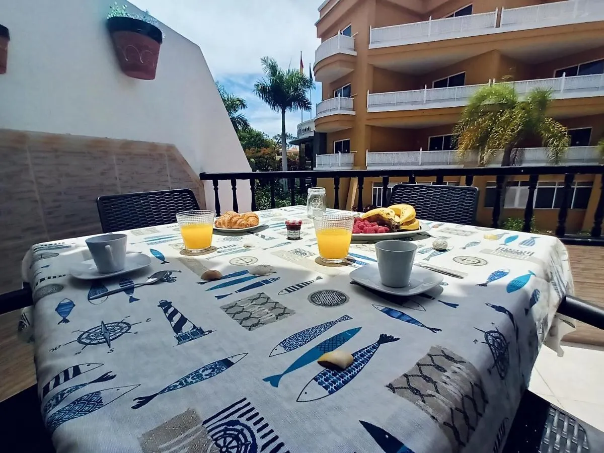 Encanto Holiday Home 아데제 아파트